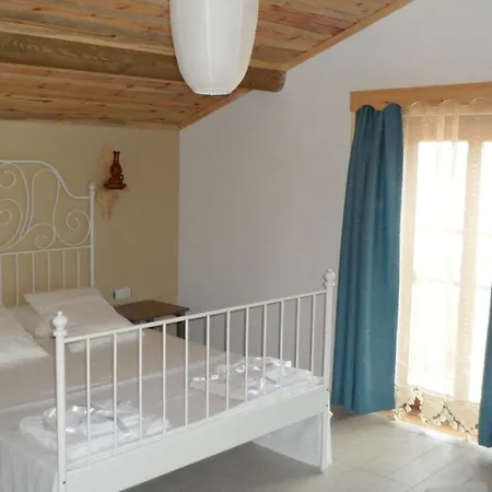 Bergos Country Holiday home